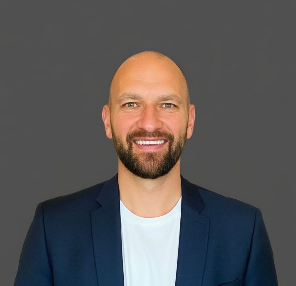 Wayne Clark Headshot - Freshmill Haywards Heath